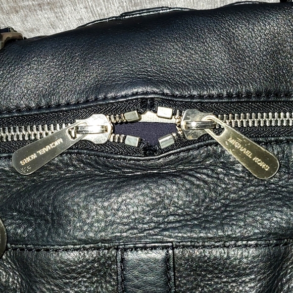 Michael MK Overnight bag - Picture 2 of 12